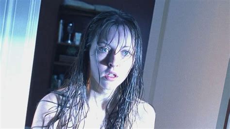 katharine isabelle as gibb smith in ‘freddy vs jason’ (2003) | Te ...