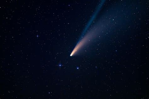 A Bright Comet Called C A Tsuchinshan Atlas May Be Visible In