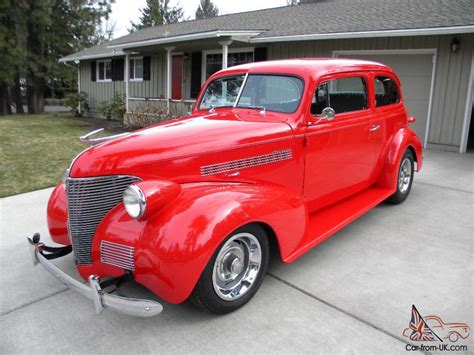 1939 Chevrolet Two Door Sedan Master Deluxe Street Rod Hot Rod