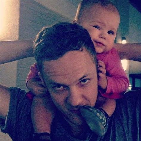 Dan Reynolds With His Daughter They Are Soooo Cute Imagine Dragons