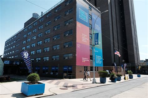 Lgbtq Club Proposes A Compromise To Yeshiva University The New