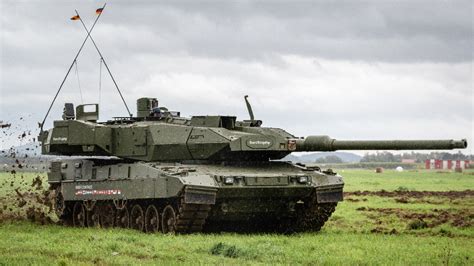 Ukraine Could Finally Get Leopard Tanks To Fight Russia Fortyfive