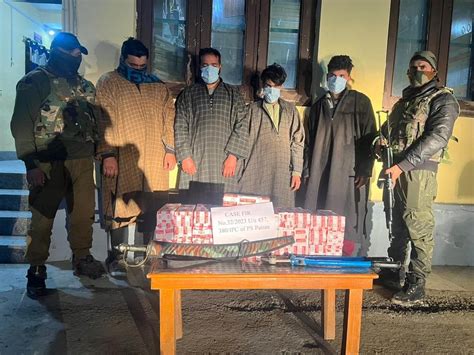 Police Solves Burglary Case In Baramulla 4 Arrested Kashmir Observer