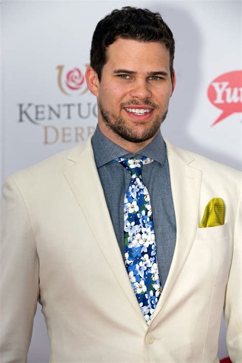 Pictures of Kris Humphries