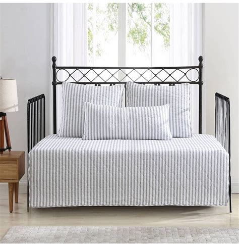 Stone Cottage Willow Way Ticking Stripe Of Cotton 4 Piece Daybed Cover