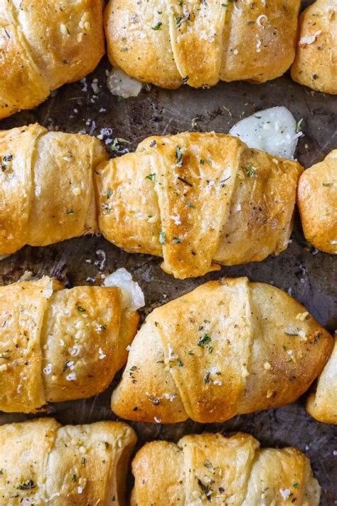 Easy Cheese Stuffed Garlic Butter Crescent Rolls