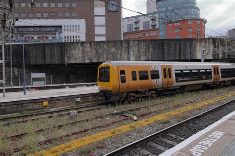 323 222 01 West Midlands Railway Class 323 Electric Multip Flickr