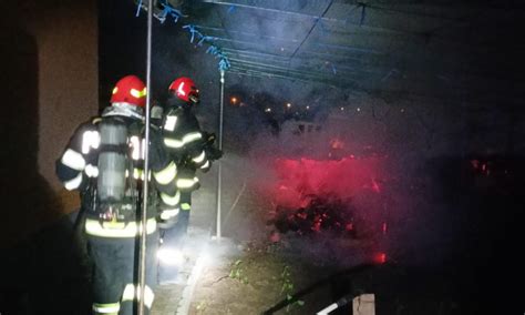 Incendiu La O Gospod Rie Din Alba Iulia A Luat Foc O Stiv De Lemne