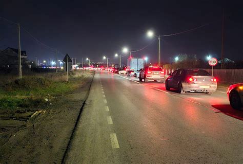 VIDEO Accident cu trei victime la intrarea în municipiul Vaslui FOTO