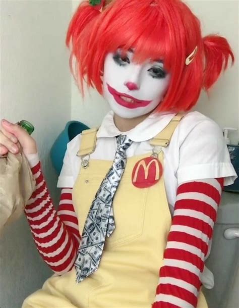 Pin By On Quick Saves Cute Clown Drawings Cute Cosplay