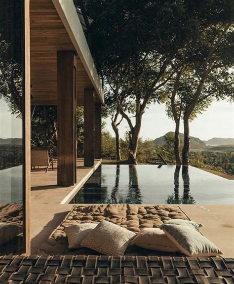 Best Infinity Pools Around The World Crush Pools