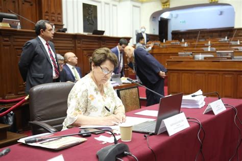 Congreso aprueba dictamen de ley sobre la creación de la Universidad