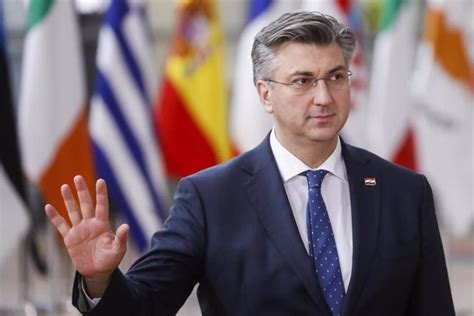 El Presidente De Croacia Encarga A Plenkovic La Formaci N De Gobierno