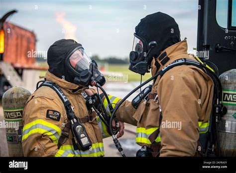 422d Servicios De Emergencia Contra Incendios Banque De Photographies