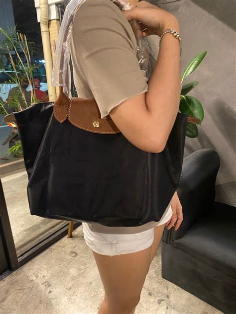 Longchamp Le Pliage Black Medium Long Handle On Carousell