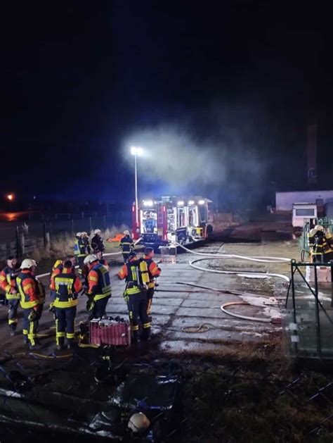 Brand Geb Ude Einsatzbericht Bad