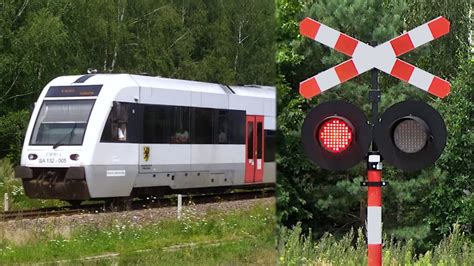 Ssp Przy Osiedlu Le Nym W Ryjewie Polish Railroad Crossing Youtube