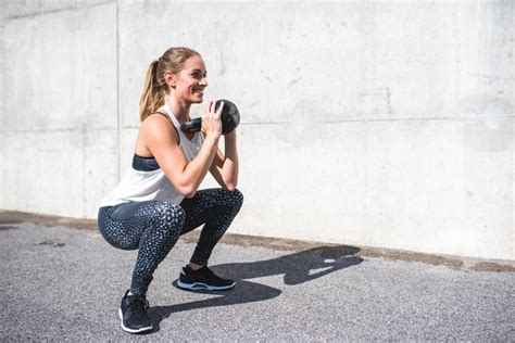 Combien De Squats Devez Vous Faire Pour Un Bon Cul Exercices Du Bas