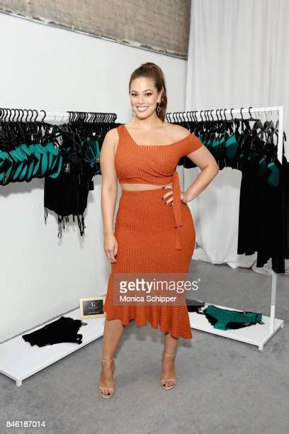 Meet Greet With Supermodel Ashley Graham For Addition Elle Photos Et