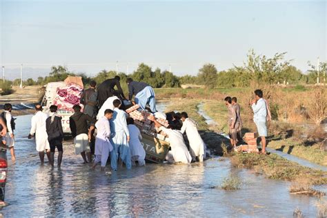 آماده‌باش کامل هلال احمر در مناطق سیل‌زده استان سیستان و بلوچستان ایرنا