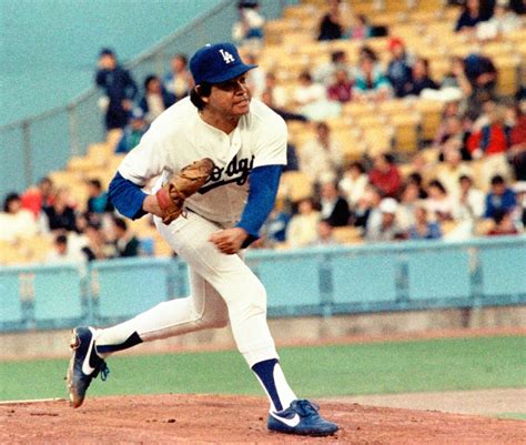 Fernando Valenzuela Dead At 63 Baseball In Mourning As Legendary La