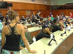 G1 Reunião termina sem acordo e policiais civis mantêm greve em GO