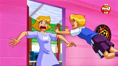 Nude Cartoons Clover