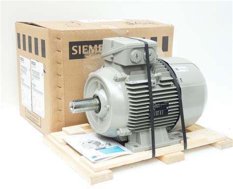 Siemens 1AV2130A 1LE1001 1CA03 4AB4 Niederspannungsmotor 5 5kW 400V