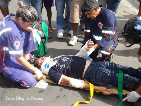 Cotidiano De Parnaiba Acidente Ciclista Escapa Da Morte Na Avenida