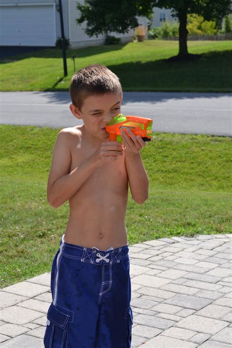The weather was PERFECT for water play... - Playful Explorers