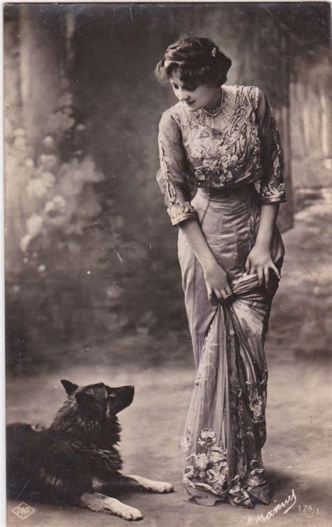 Edwardian Lady And Her Pet Dog Vintage Portraits Vintage Photos