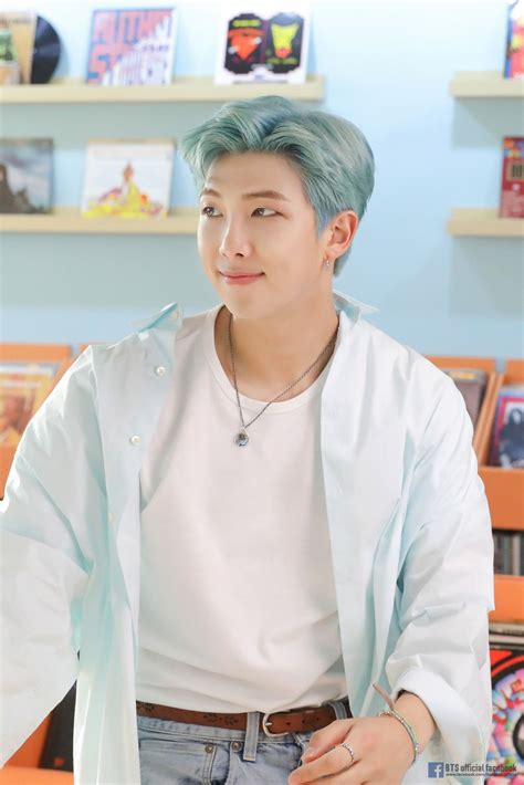 BTS Dynamite Official MV Photo Sketch Foto Rap Monster Bts Meninos