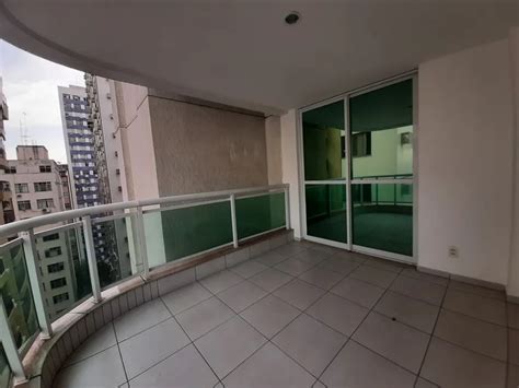 Apartamento Na Rua Miguel De Frias Icara Em Niter I Por R M S