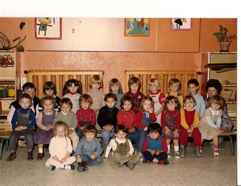 Photo De Classe Maternelle Petite Section 1980 1981 De 1981 AMPHION