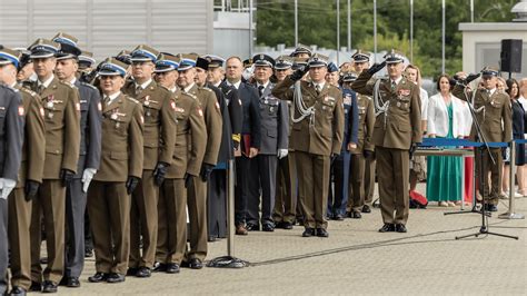 Awanse generalskie w Wojsku Polskim Objęły dowódców DKWOC CyberDefence24