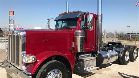 2018 Peterbilt 389 Day Cab Dual Lockers Full Gauges 230 X15 Cummins