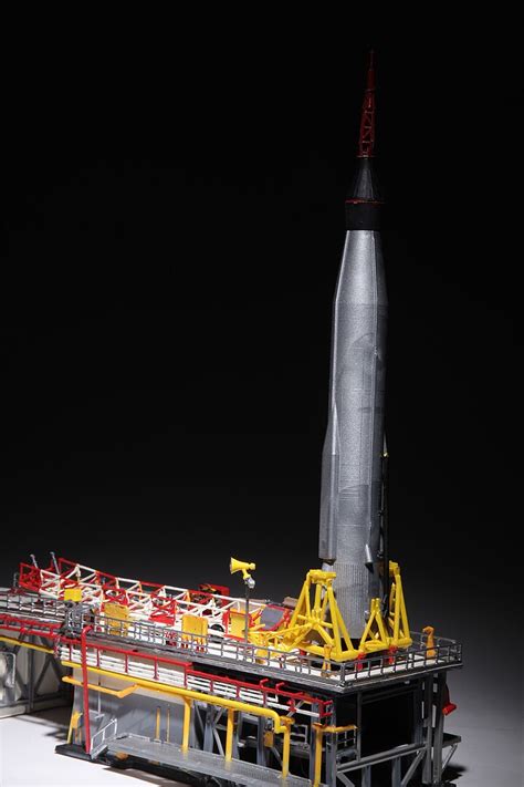 Atlas Rocket W Gantry And Mercury Capsule Science Fiction Plastic