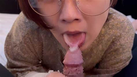 個人撮影エロチ〇ポから溢れるくらいの精子を女子大生の彼女はごっくんで飲み干しちゃう gokkun cum in mouth Free Porn Videos YouPorn