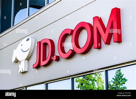 Jingdong logo hi-res stock photography and images - Alamy