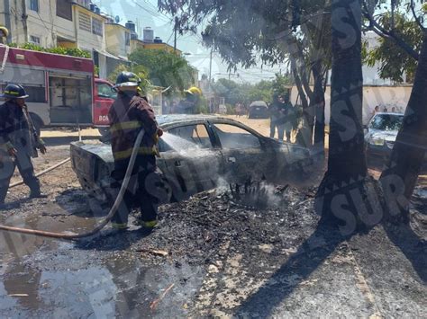 Queman un automóvil en la zona suburbana de Acapulco El Sur Acapulco