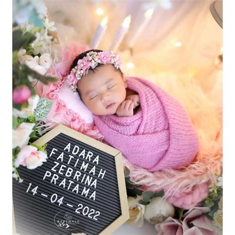 Jual EDIT FOTO PAPAN NAMA BAYI NEW BORN EDIT FOTO ALA ALA STUDIO