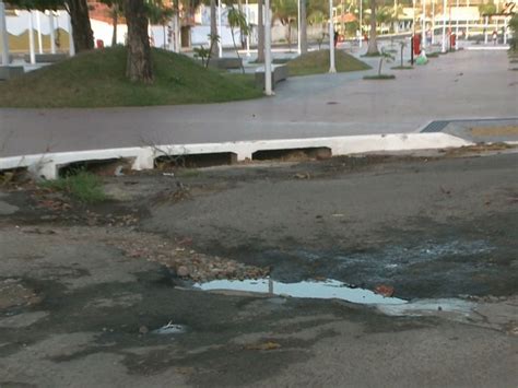 G Esgoto Estourado Incomoda Moradores De Bairro Em S O Lu S