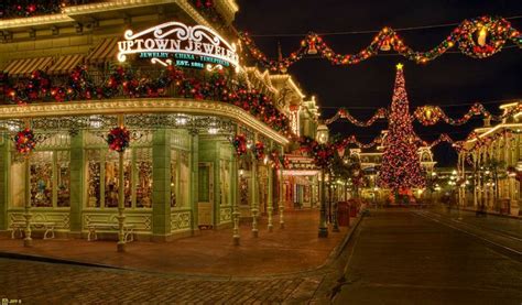 Main Street U.S.A | Disney photography, Disney world christmas, Main street usa