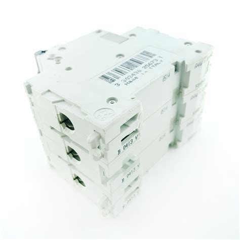 Mcb S Schneider Electric C Hc C A Pole Phase Mcb