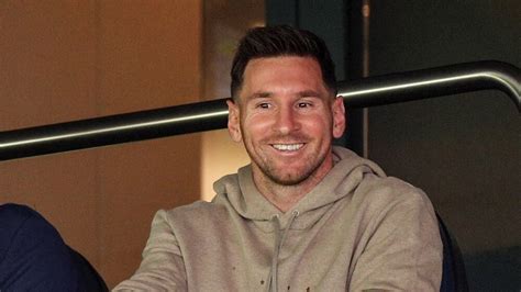 Messi Y Su Sueño De Tener Una Foto Con Una Leyenda Del Deporte D10 Noticias Del Deporte De