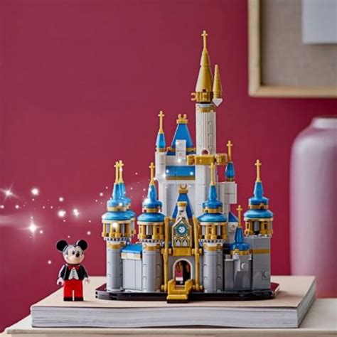 LEGO Mini Disney Castle (40478) Officially Revealed! – The Brick Post!