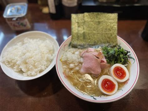 『豚骨醤油ラーメン並 ¥850 ライス ¥150 味玉¥110』こいけのいえけいのレビュー ラーメンデータベース