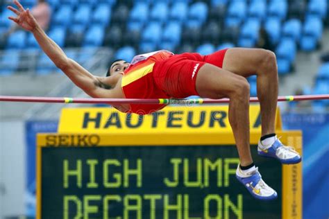 High Jump Decathlon Spain Editorial Stock Image Image Of Brunswick