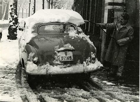 Imágenes 60 años de la gran nevada de Barcelona que permitió esquiar