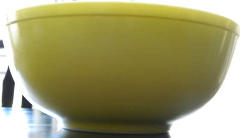 Daze Of Grace Retro Pyrex Mixing Bowls